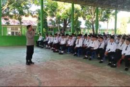 Kanit Binmas Polsek Kota Manna Sosialisasi Kenakalan Remaja di SMAN 2 BS 