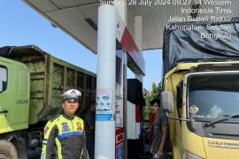 Sat Lantas Polres BS Melaksanakan Patroli Lalin dan Pengawasan Pendistribusian BBM 