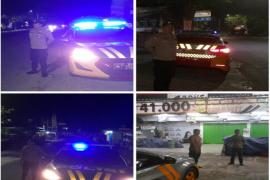 Personel Patroli Polsek Ratu Agung Patroli Mobiling di Kawasan Wisata Pasir Putih Pantai Panjang Antisipasi Balap Liar  