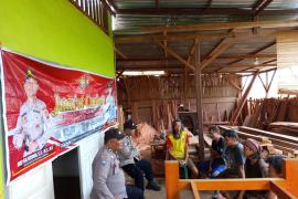 Polsek Kotapadang Gelar Kegiatan Jumat Curhat di Desa Lubuk Mumpo