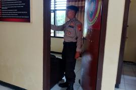 Piket Yanmas Regu II Lakukan Pengecekan dan Kontrol Instalasi Listrik di Mako Polsek Nasal