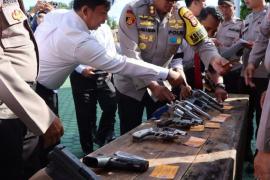 Komitmen Jaga Profesionalisme, Polres Bengkulu Utara Cek Kelengkapan Senpi Personel 