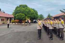 Wakapolres Bengkulu Selatan Berikan Arahan dan Evaluasi kepada Bhabinkamtibmas
