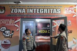 Polres Bengkulu Selatan Perketat Pengamanan Kantor KPU Pasca Pilkada 2024