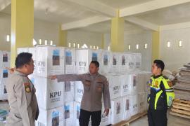 Polres Bengkulu Selatan Siagakan Personil PAM, Perketat Pengamanan Gudang Logistik KPU BS Selama 1x24 Jam