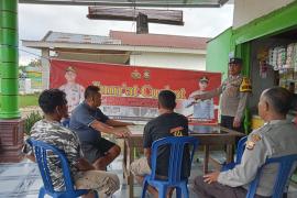Polsek Kotapadang Gelar Kegiatan Jumat Curhat di Desa Durian Mas