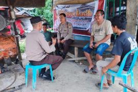 Bhabinkamtibmas Polsek Padang Ulak Tanding Gelar Minggu Kasih Bersama Warga
