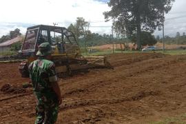 Pembuatan Lapangan Voly