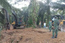 Satgas TMMD Ke-124 Kodim 0408/BS Mulai Buat Tugu Prasasti