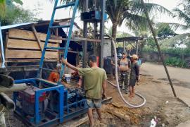 Satgas TMMD Ke-124 Kodim 0408/BS Lakukan Pengeboran di Titik Sumur Bor