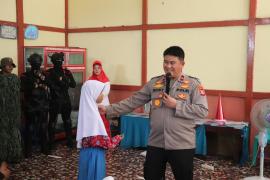 Wakapolda Bengkulu Laksanakan Silaturahmi dan Beri Arahan kepada Siswa SDN 04 Kota Bengkulu