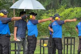Polres Mukomuko Gelar Latihan Menembak Tahun 2025, Tingkatkan Kesiapsiagaan Personel