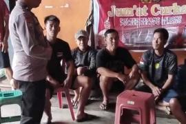 Polsek Selupu Rejang Gelar Jumat Curhat di Desa Kampung Baru