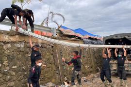 Wujud Kepedulian Nyata untuk Masyarakat, Brimob Polri Bangun MCK Umum di Kuala Simpang, Aceh