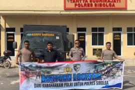 Dukung Kegiatan Sosial, Mabes Polri Salurkan 800 Paket Bingkisan Natal ke Polres Sibolga dan Tapteng