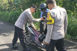 Polsek Selupu Rejang Gelar Razia Senjata Api dan Senjata Tajam di Jalan Lintas Curup–Lubuk Linggau