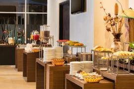 Hotel Santika Bengkulu Hadirkan Perayaan Malam Tahun Baru Bertema “Around The World”