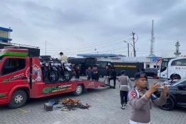 Kapal PT Pelni Pembawa Pasukan dan Logistik Polri Tiba di Pelabuhan Belawan, Perkuat Penanganan Bencana di Sumatera Utara