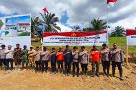 Doa Bersama dan Pematangan Lahan, Kapolda Aceh Komitmen Dorong Percepatan Huntap Korban Bencana