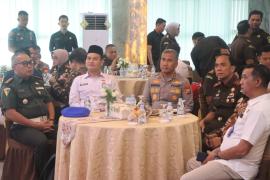 Kapolda Bengkulu Hadiri Kegiatan Sinergitas Penguatan Pemahaman dan Persamaan Presepsi Antar APH (Aparat Penegak Hukum) terhadap KUHP dan KUHAP Baru