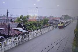 KAI Daop 1 Utamakan Keselamatan, Lakukan Penyesuaian Perjalanan KA Dampak Banjir Pekalongan