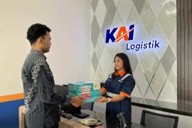 KAI Logistik Kembali Membuka Titik Layanan Pengiriman Retail di Semarang