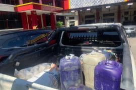 Barang Bukti Ratusan Liter Bio Solar