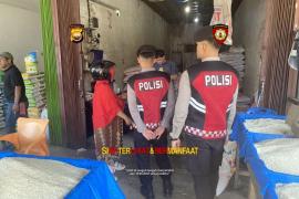 Patroli Ditsamapta Polda Bengkulu Hadir di Pasar Panorama, Ciptakan Rasa Aman dan Nyaman bagi Masyarakat
