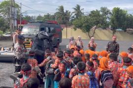Mako Satuan Brimob Polda Bengkulu Terima Kunjungan Edukatif Siswa SD IT Insan Kamil
