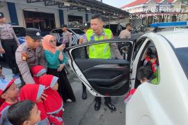  Siswa TK Tunas Harapan Kenal Polisi di Ditlantas Polda Bengkulu