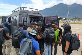 Tiga DPO KKB Yahukimo Dipindahkan ke Jayapura, Satgas Damai Cartenz 2026 Ungkap Rangkaian Kasus Berat