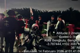 Patroli Malam Hingga Dini Hari, Brimob Polda Bengkulu Jaga Kamtibmas Tetap Kondusif