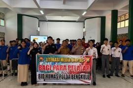 Bidhumas Polda Bengkulu Sosialisasikan Literasi Media Digital dan Anti Cyberbullying di SMKN 1 Kota Bengkulu