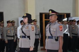 Sertijab, AKP Ayu Semar Sari Kuraisin Resmi Jabat Kapolsek Ratu Agung