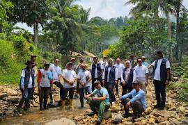 KTI dan PJT II Bersinergi Lestarikan Lingkungan Lewat Aksi Bersih Sungai Cikoneng di Padarincang