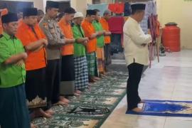 Ramadhan Penuh Kepedulian, Dit Tahti Polda Bengkulu Bagikan Takjil dan Pererat Kebersamaan