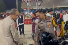 Polri Siaga dan Humanis, Dampingi Pemudik Terima Kabar Duka Saat Mudik