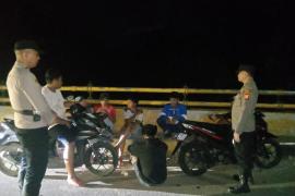 Patroli Perintis Presisi Polsek Seluma Timur, Tekan Potensi Kejahatan Malam Hari