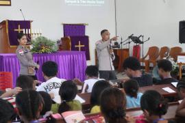 Lewat Belajar dan Bermain, Satgas Damai Cartenz Hadirkan Senyum Ceria Anak-anak Papua di Momen Paskah