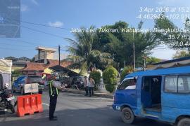 Pengamanan Ibadah Jumat Agung di Gereja Katolik Santo Petrus Manna Berjalan Aman dan Khidmat