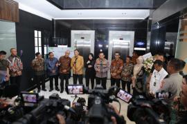 Gedung Baru Kompolnas Diresmikan, Kapolri Tegaskan Penguatan Pengawasan dan Respons Keluhan Masyarakat