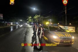 Personel Piket Pos Shelter Polda Bengkulu Laksanakan Patroli R4 di Kawasan Pantai Panjang untuk Antisipasi Gangguan Kamtibmas