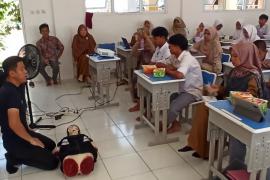 Jasa Raharja Bengkulu Gelar Pelatihan PPGD bagi Pelajar SMA 1 Muhammadiyah Boarding School