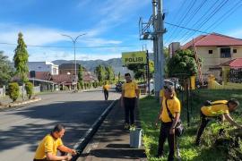 Polres Lebong Tingkatkan Kebersihan dan Pelayanan Masyarakat
