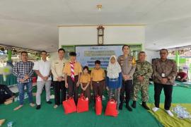 Dukung Infrastruktur Dasar Masyarakat, Holding Perkebunan Nusantara melalui PTPN I Regional 5 Terangi 101 Rumah Warga di Jember