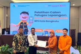 Sukseskan Pendataan Lapangan, Petugas Sensus Ekonomi Diberi Pembekalan Komunikasi Efektif
