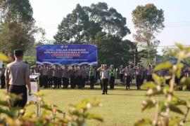 Wakapolres Kepahiang Pimpin Apel Pagi, Tekankan Disiplin Personel dan Kepedulian Lingkungan