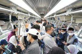 KAI Sesuaikan Jadwal LRT Jabodebek di Pagi Hari, Distribusi Pengguna di Jam Sibuk Lebih Merata