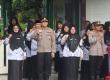 Polda Bengkulu Turunkan Pejabat Utama Jadi Pembina Upacara di Sekolah