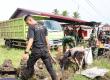 Pemkab Lebong Bersama TNI-Polri Gelar Kerja Bakti dan Gotong Royong Pasca Banjir di Bingin Kuning
